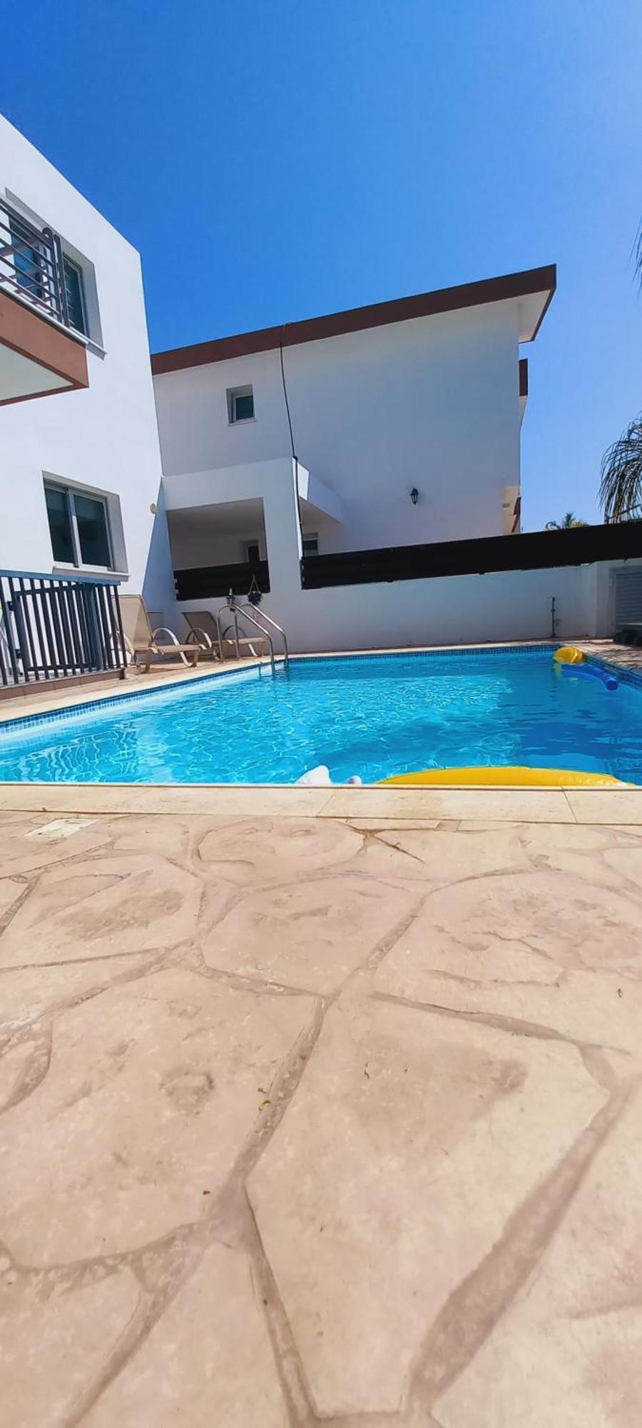 Trendy 38 Larnaca, Pyla *