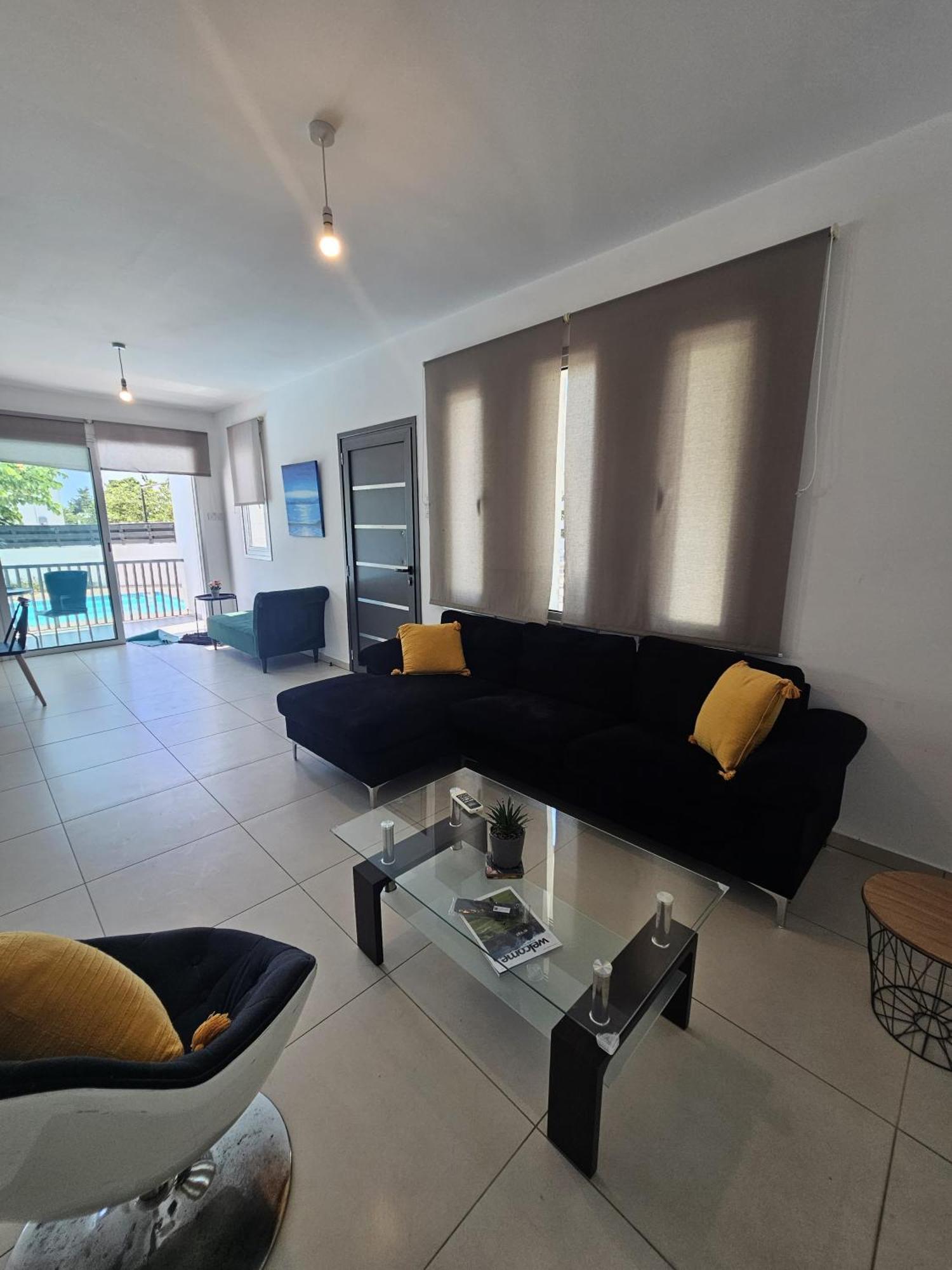 Trendy 38 Larnaca, Pyla Larnaca