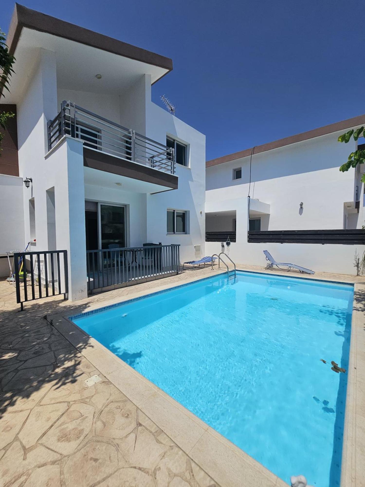 Trendy 38 Larnaca, Pyla Villa *